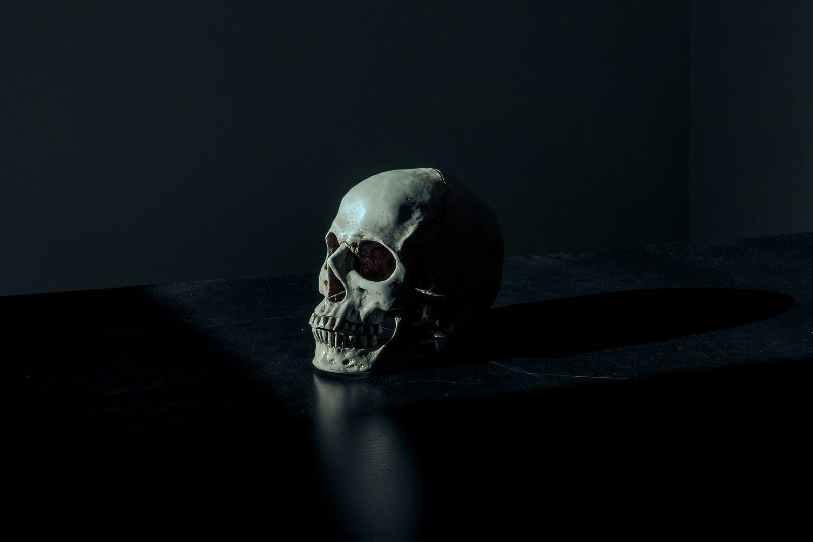 You are currently viewing 35+ Death Quotes That Will Make You Reflect on Life