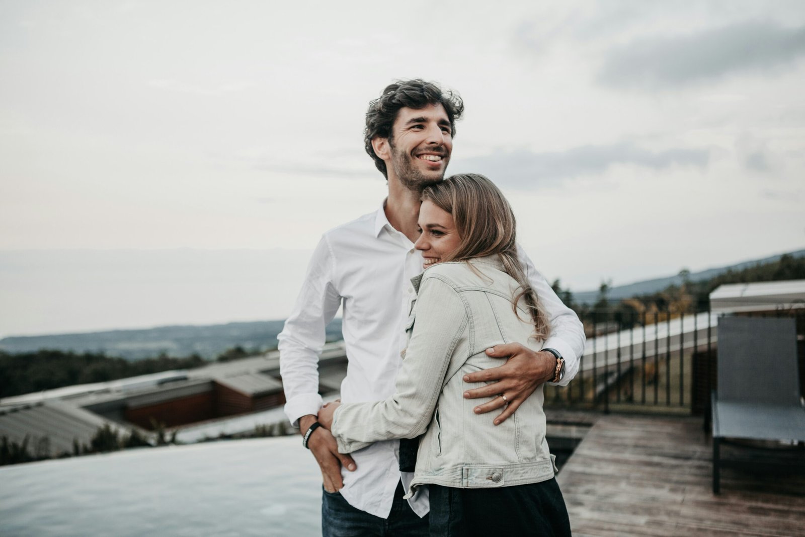 You are currently viewing Husband Quotes: Celebrating Love, Strength & Partnership