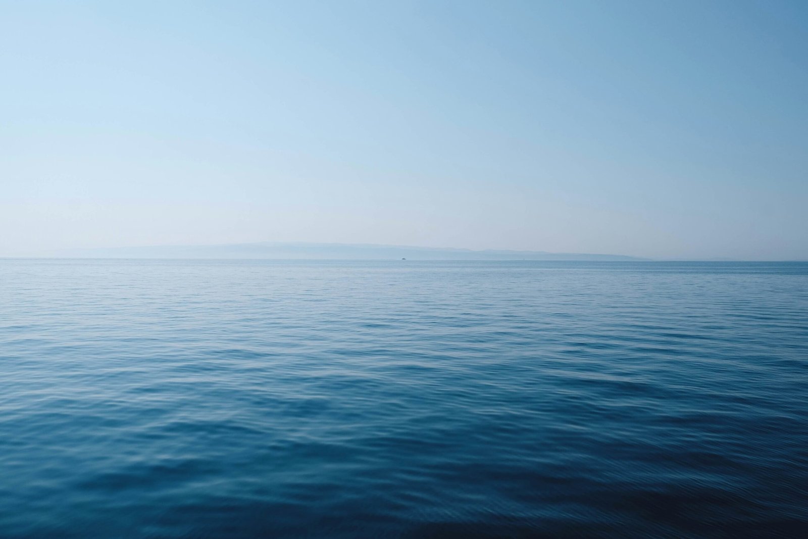 You are currently viewing 50+ Ocean Quotes That Will Inspire Your Soul and Stir Your Imagination