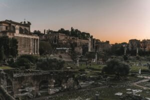 Read more about the article 34 Roman Quotes: Wisdom from the Empire That Shaped the World