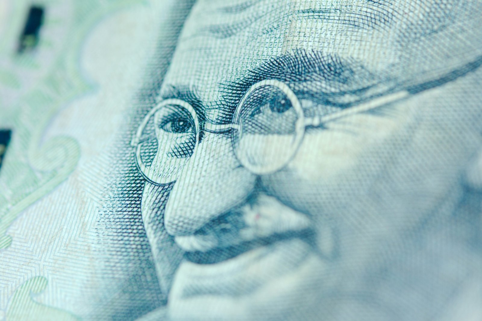 You are currently viewing 50 Gandhi Quotes That Will Change How You See Life
