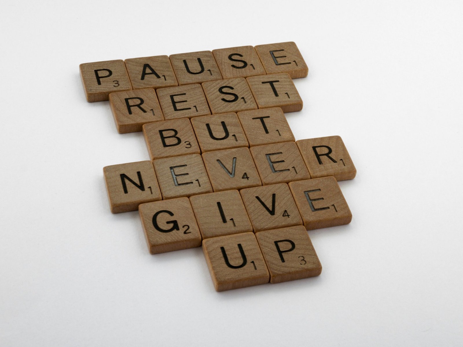 You are currently viewing Never Giving Up Quotes: 50 to Keep You Going