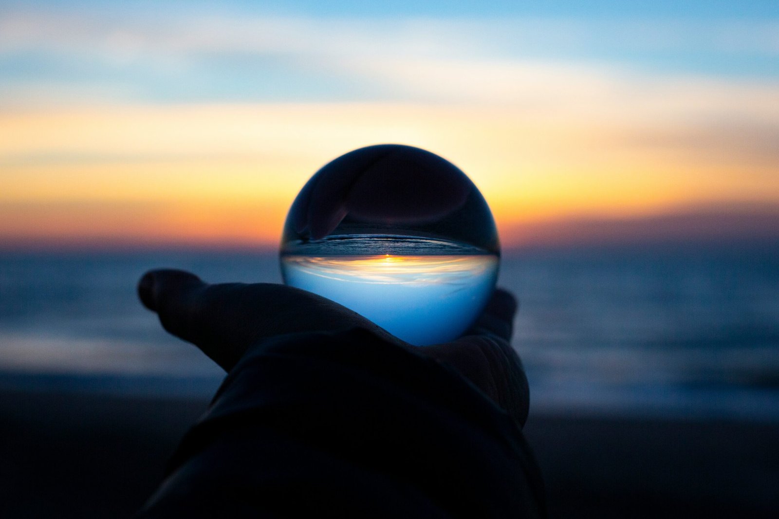 You are currently viewing 45 Hopeful Quotes About Having Something to Look Forward To